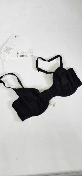 Arket-1224034-001-32C-Black-Lingerie-Black Size: 32C