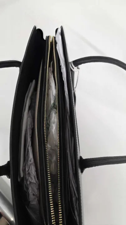 Radley - Black Brompton Crescent Medium Zip - Black Size: *