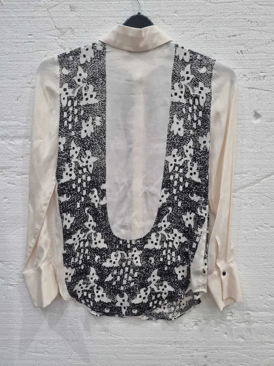 Mint Velvet Lace Print Shirt Size: Xsmall