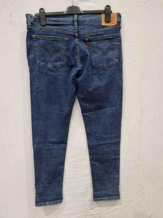 Levis Strauss ~& Co Size: 29