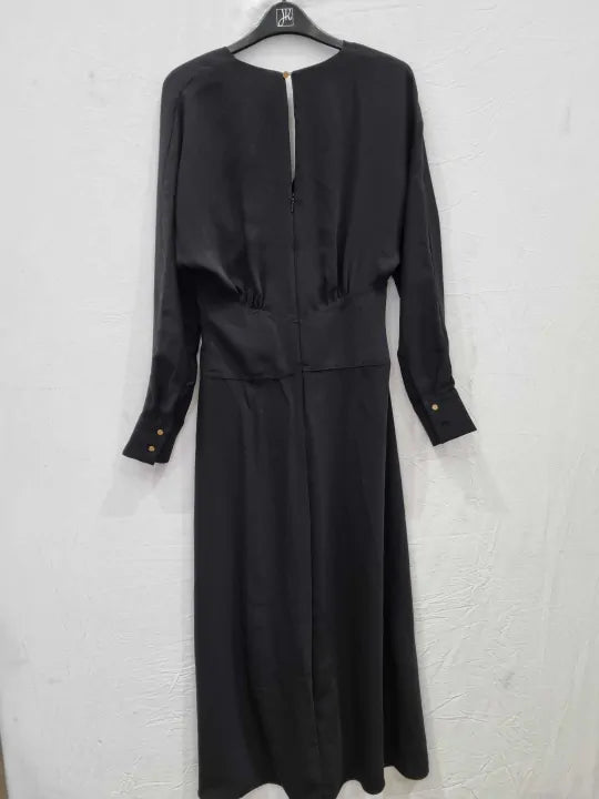 Mango Black V-Neck Relaxed Midi Dress Size: Small