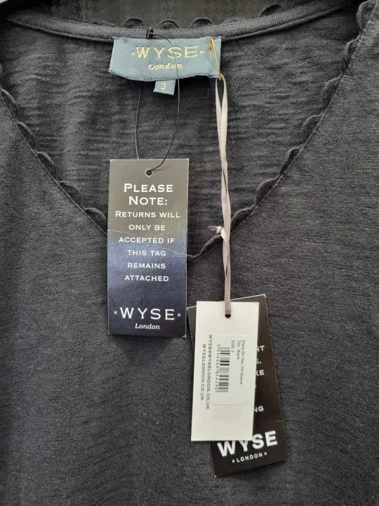 Wyse - Black Elyna Ric Rac 3/4 Sleeve Tee Size: 3