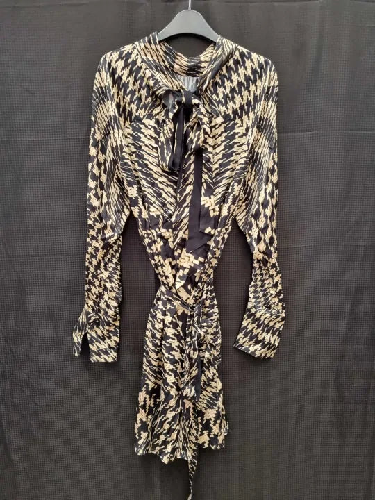 Reiss Black Ester Mono Print Dress Size: Uk 10