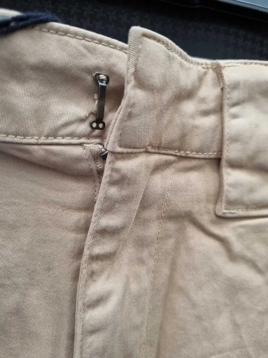 Hush Beige Daisy Stretch Cotton Shorts Size: Uk 8 deal !!