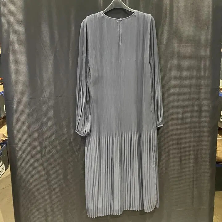 Mint Velvet-M-Dark Grey Pleated Midi Dress Size: Medium
