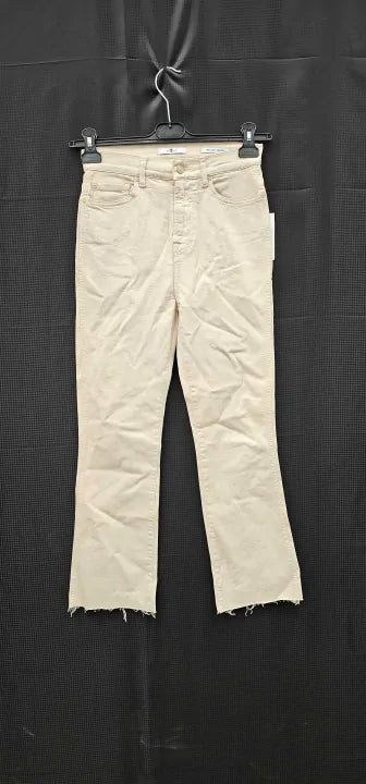 Cream Slim Kick Stretch Jeans Size: Uk27