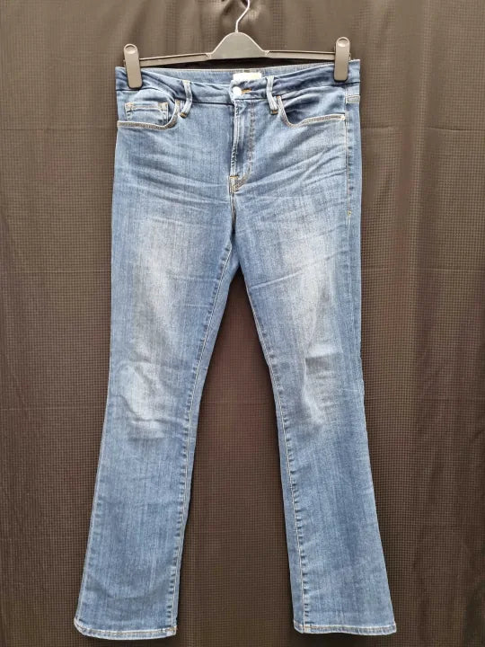 Frame Le Mini Bootleg Jeans In Poe Size: 31