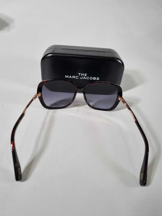 Marc Jacobs Sunglasses Size: *