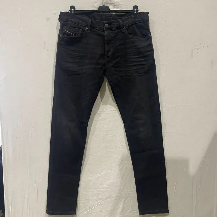 Diesel - Black Tepphar-X Tapered Stretch Jeans Size: W34/L32