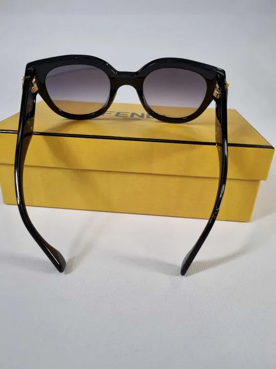 Fendi - Women's Black Fendi Sunglasses 63Mm Size: *
