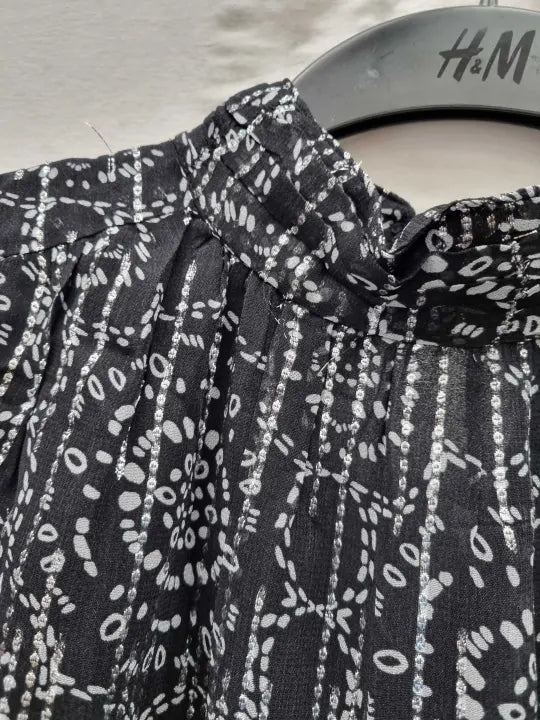 Mint Velvet Floral Silhouette Metallic Mini Dress Size: Medium