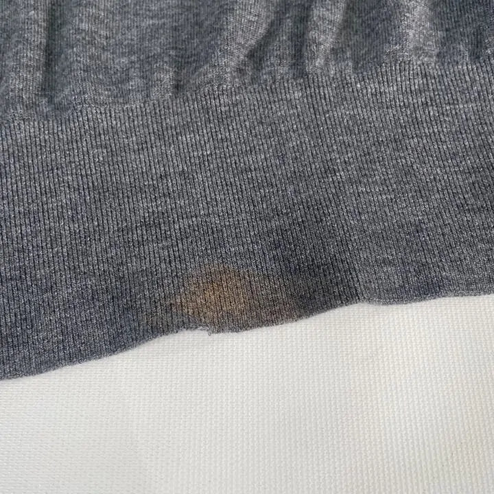 N°· Eleven-Charcoal Merino Wool Fine Knit Top Size: Small