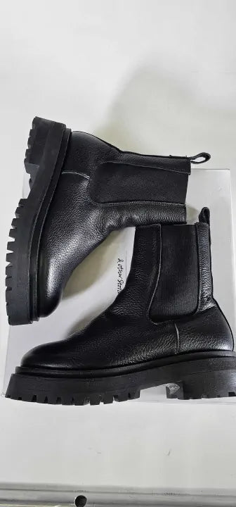 & Other Stories - Black Leather Ankle Boot - Black Size: 37