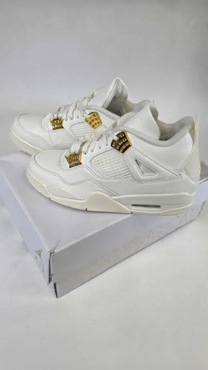 Air Jordan 4 Retro Sail Metallic Gold Size: Uk 6.5