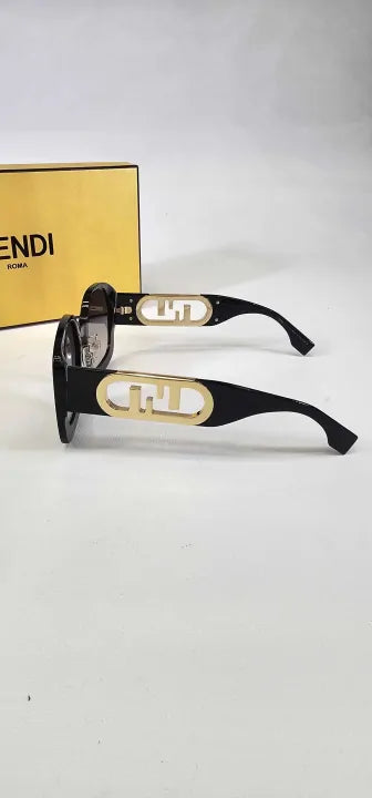 Fendi-fe40065f 5681S-*-black-women's Black Fendi Sunglasses 54Mm-black Size: 54Mm