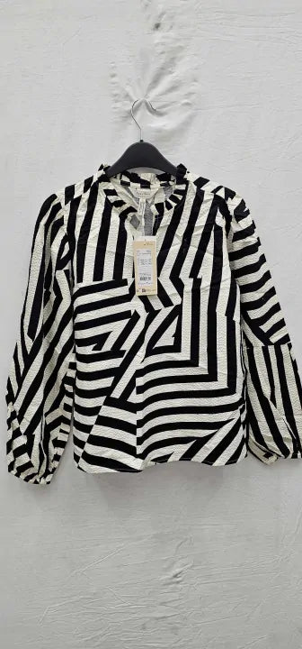 Part Two - Black Printed Tunisian Collar Blouse - Black &Cream Size: Eu36