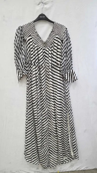 Fabia Striped Bardot Maxi Dress In Black/cream Size: Uk 10