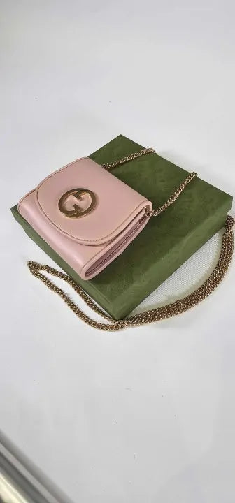 Gucci - Gucci Blondie Medium Chain Wallet - Pink Size: *