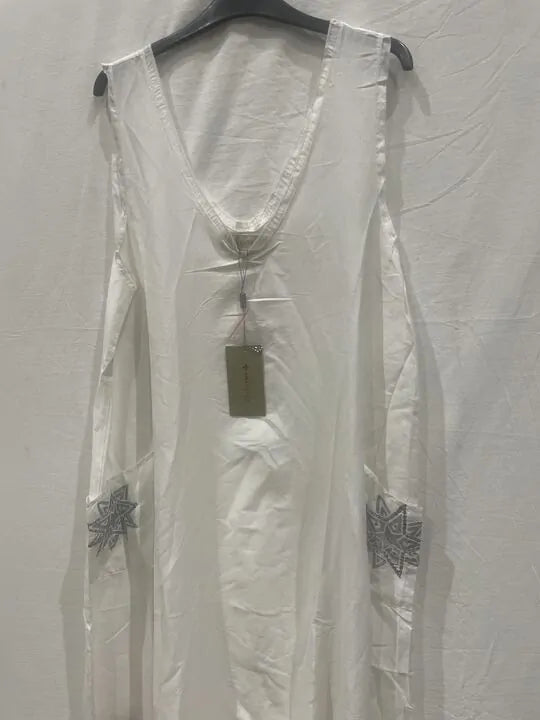 Pranella - Bazra Dress White Size: M/l