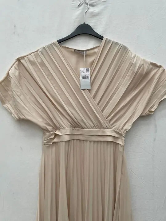 Mango - Ecru Drop Shoulder A-line Dress Size: L