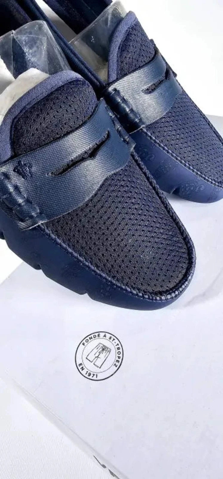 Vilebrequin Men’s Solid Water Shoes Size: UK 6
