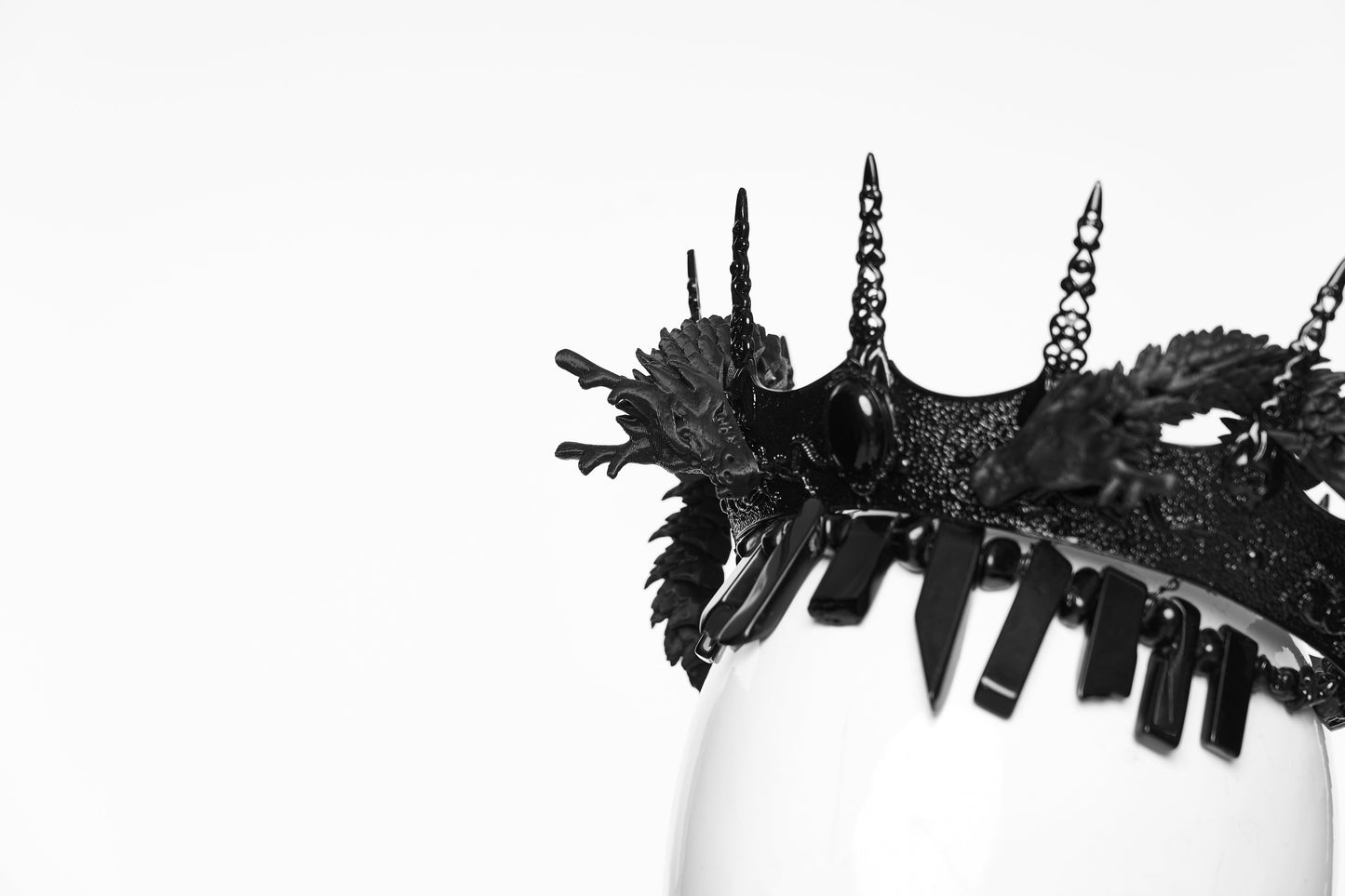 Punk Rave Goth Coiling Dragon Crown