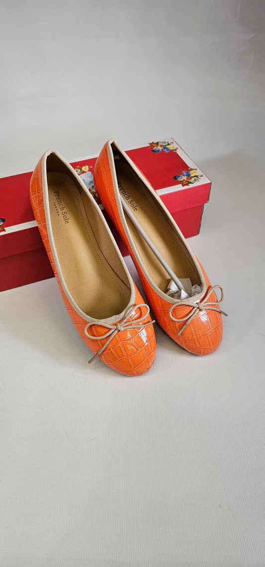 French Sole - Coral Patent Leather Amelie Pump - Orange Size: Uk5