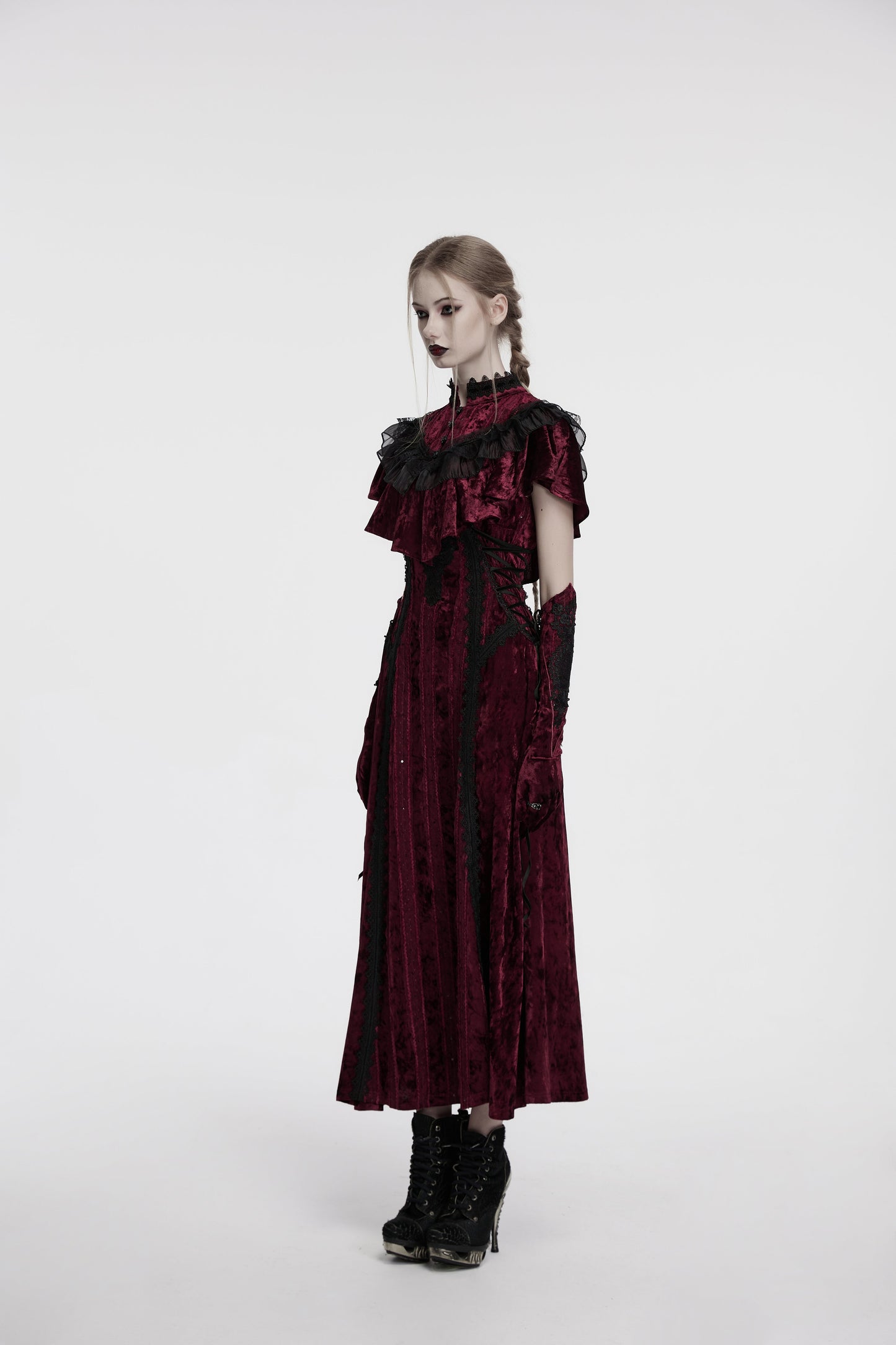 Punk Rave Elysia Velvet Ruffle Goth Shawl In Crimson