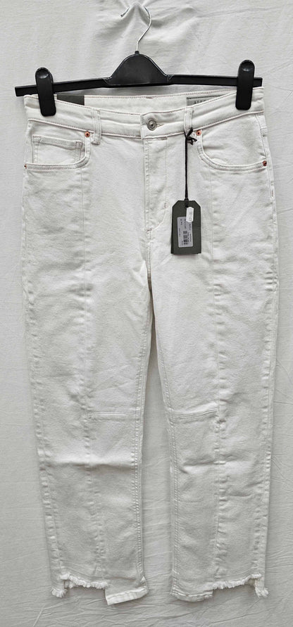Allsaints-we404w White-28-white-white Kim Distressed Hem Stretch Jeans-white Size: 28
