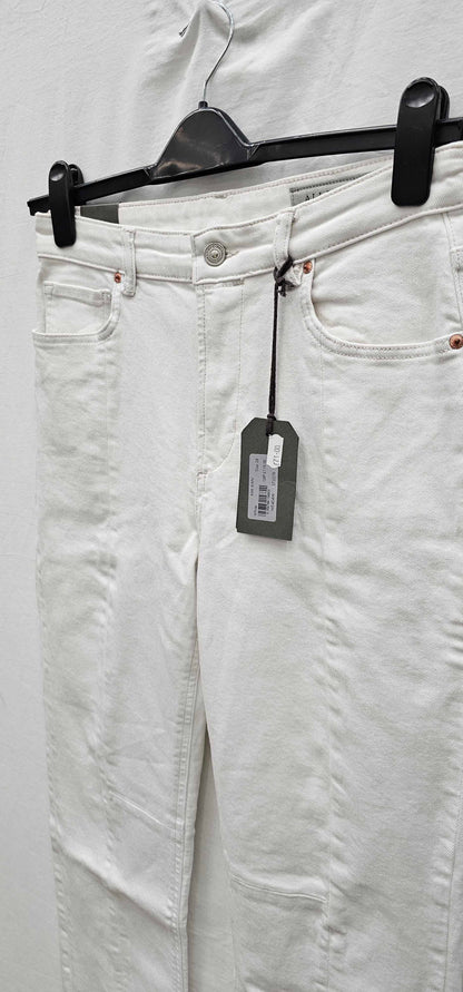 Allsaints-we404w White-28-white-white Kim Distressed Hem Stretch Jeans-white Size: 28