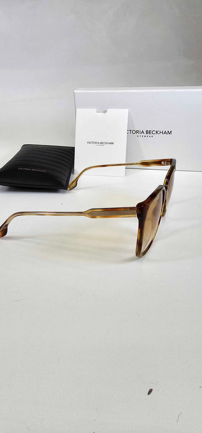 Victoria Beckham - Women's Havana Victoria Beckham Sunglasses 50Mm - Brown Size: 59