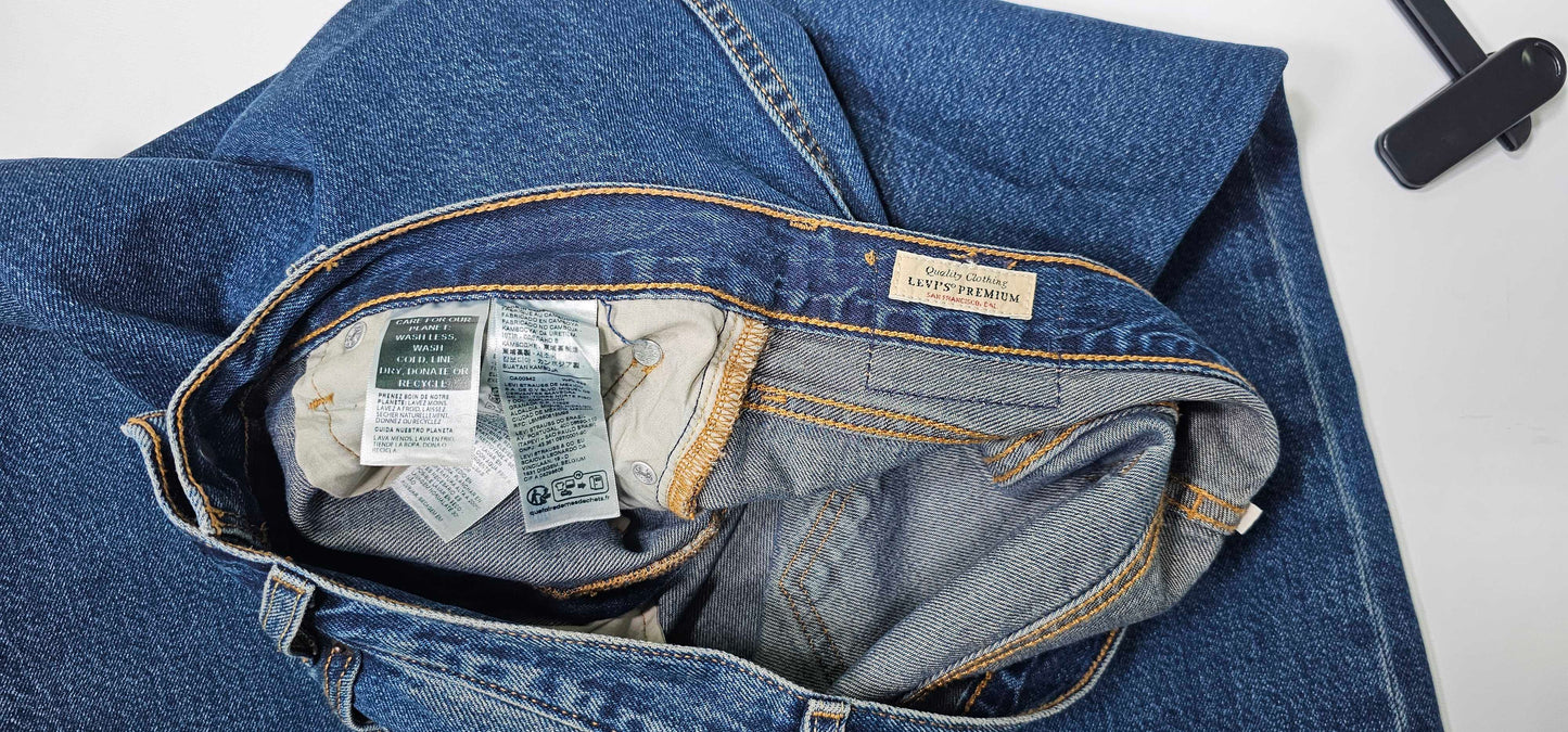 Levi's - Vintage Blue Split Denim Midi Skirt - Blue Size: 28