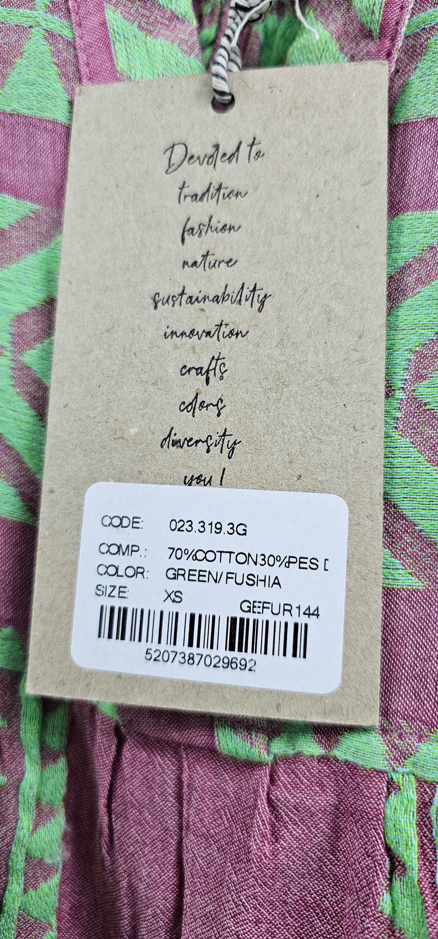 Devotion - Ella Dress - Green, Red Size: Xs