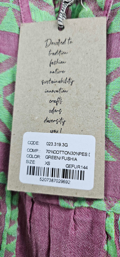 Devotion - Ella Dress - Green, Red Size: Xs