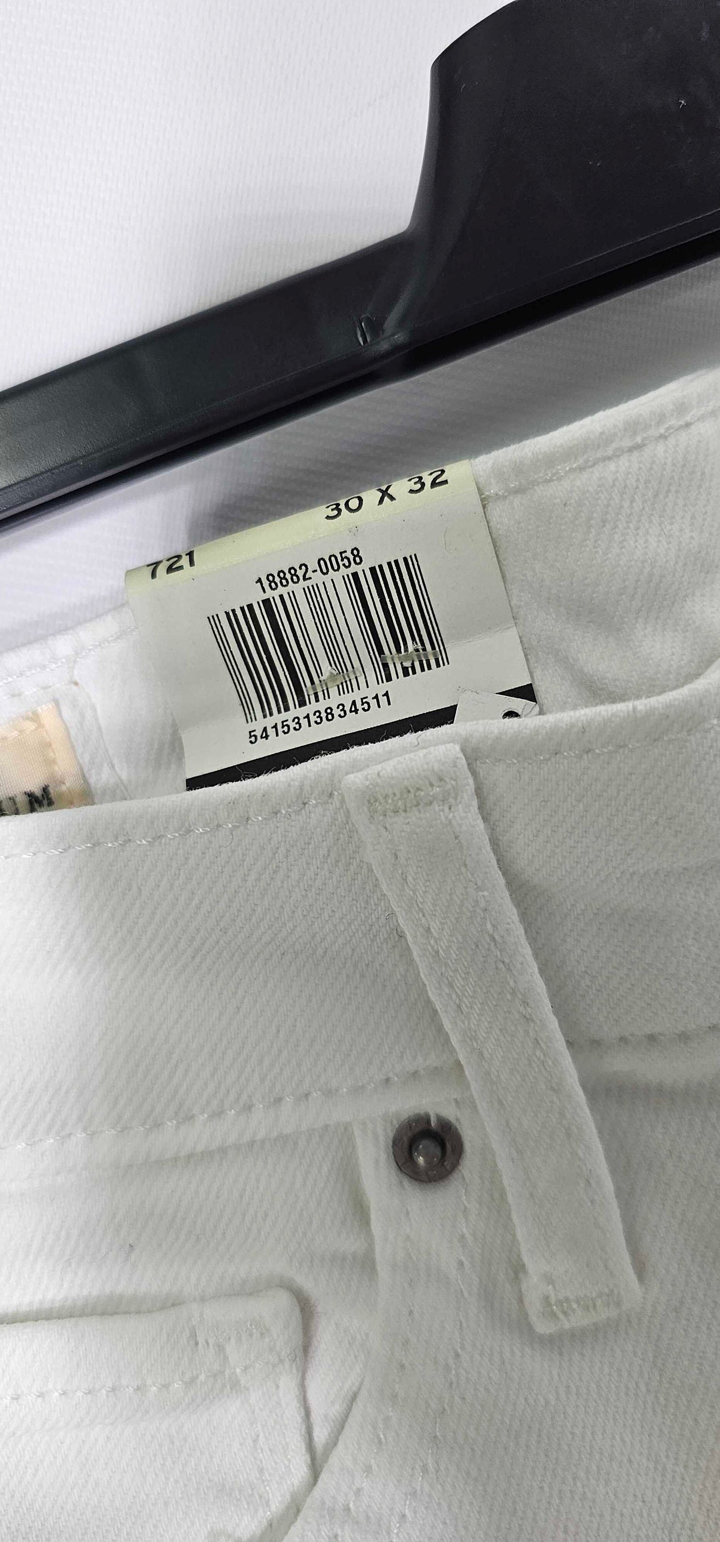 Levi's - White 721™ Skinny Jeans - White Size: W30 L32