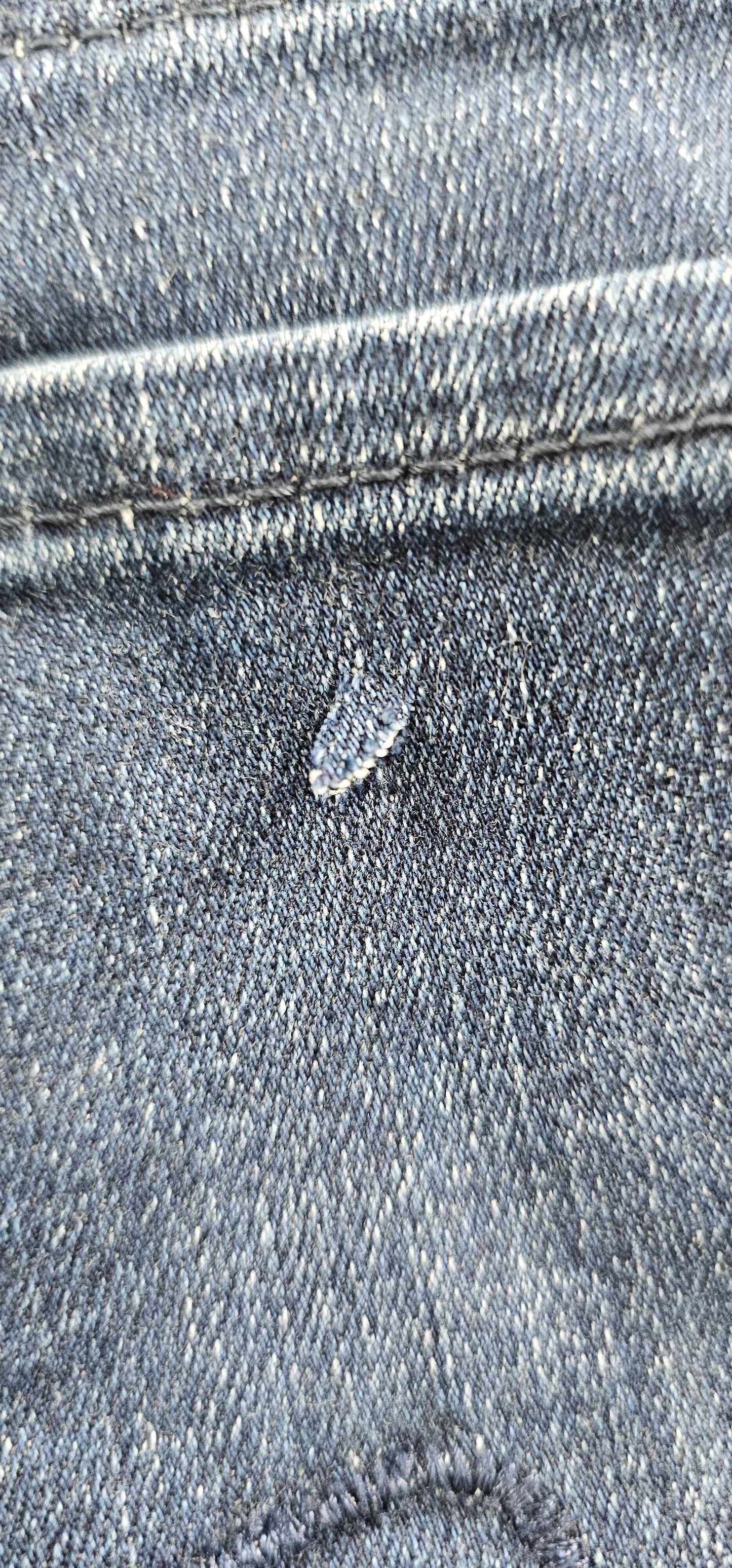 7 For All Mankind - Navy High Waisted Skinny Jeans - Blue Size: 30