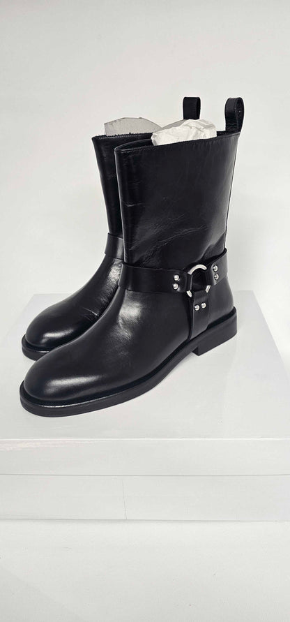 Russell & Bromley - Women's Black Blackford Flat Short Boot - Black Size: Uk7