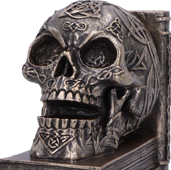 Nemesis Now Celtic Tale Skull Bookends (Resin Pair)