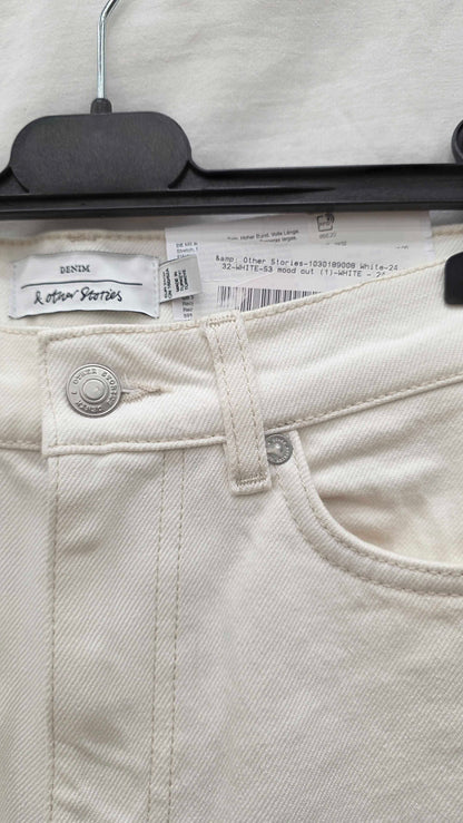 & Other Stories - White High Rise Flared Jeans Size: 24X32