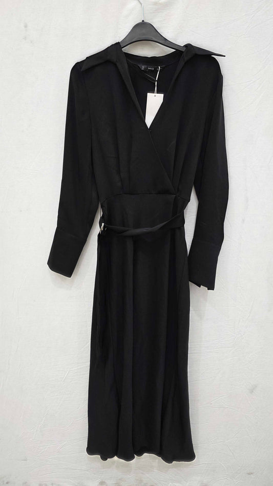 Mango - Black Buckle Flowy Dress Size: Small