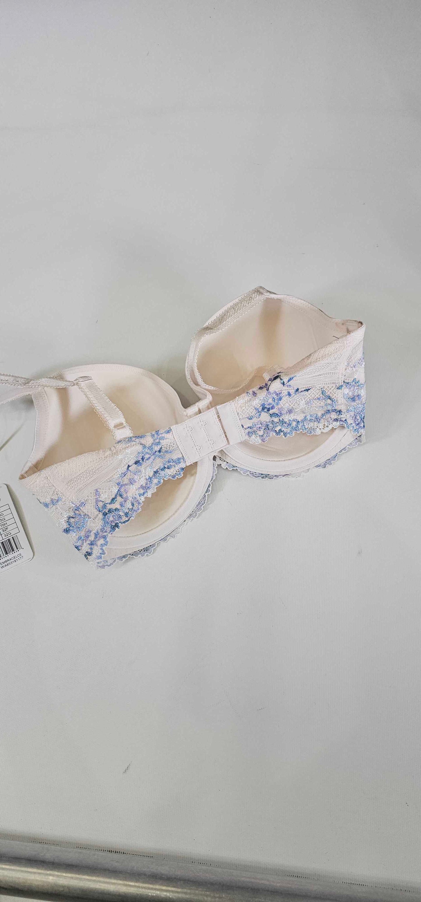 Wacoal - White Embrace Lace Contour Bra - Blue Size: 32F