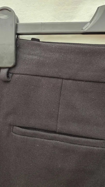 Reiss - Black Jess Slim Leg Trousers Size: Uk 8