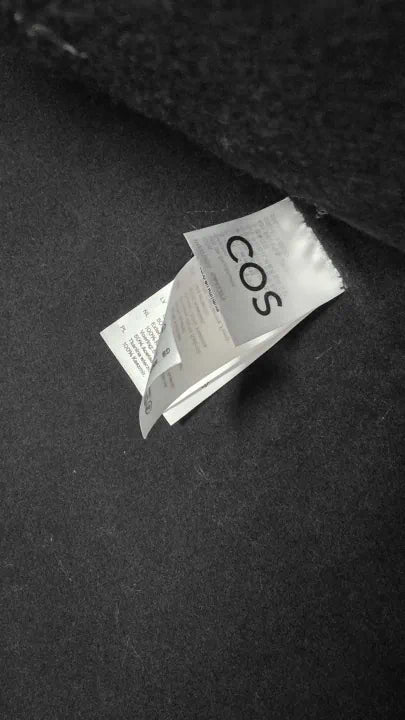 Cos - Black Orbiter Cashmere Coat - Black Size: Uk 12