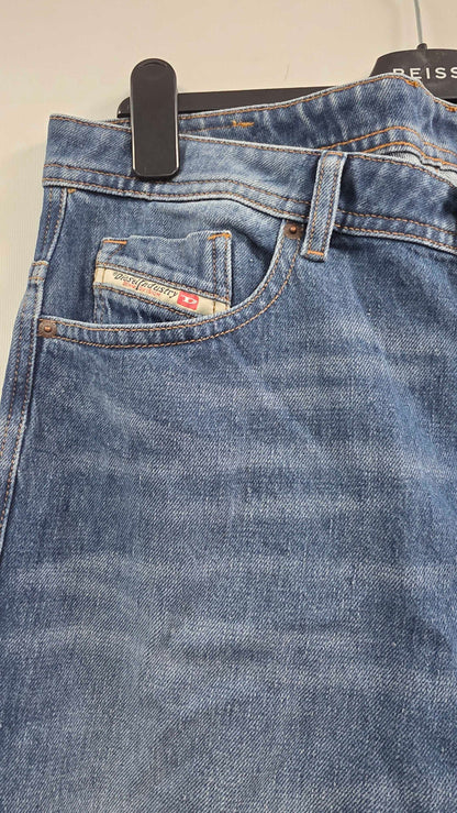 Diesel Mens Blue Jeans Size: 34