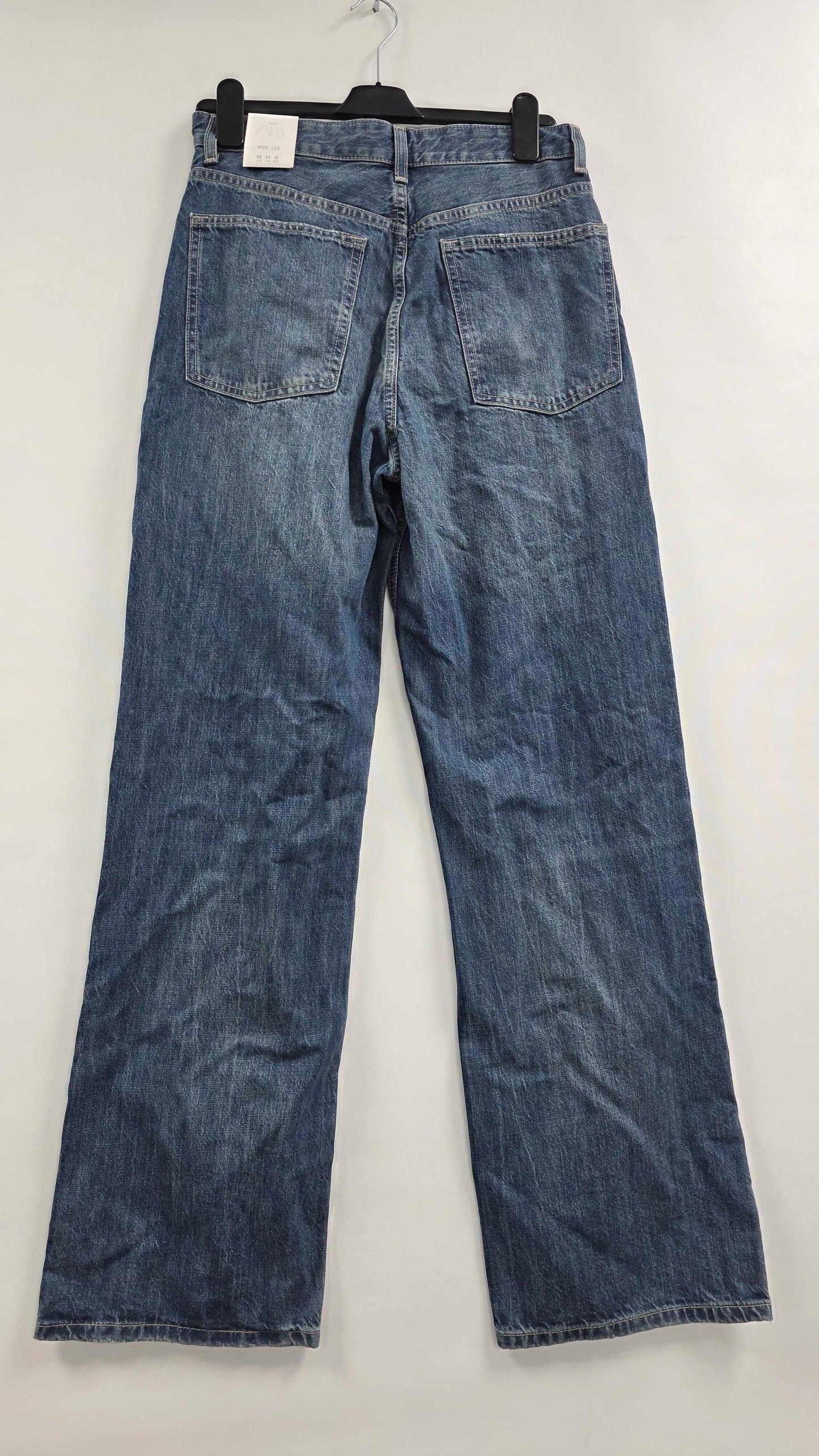 Zara Wide Bell Bottom Fit Jeans Size: 42