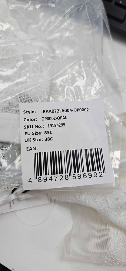 Janet Reger - Thea Curve Halter Neck Bralette White - White Size: 38C