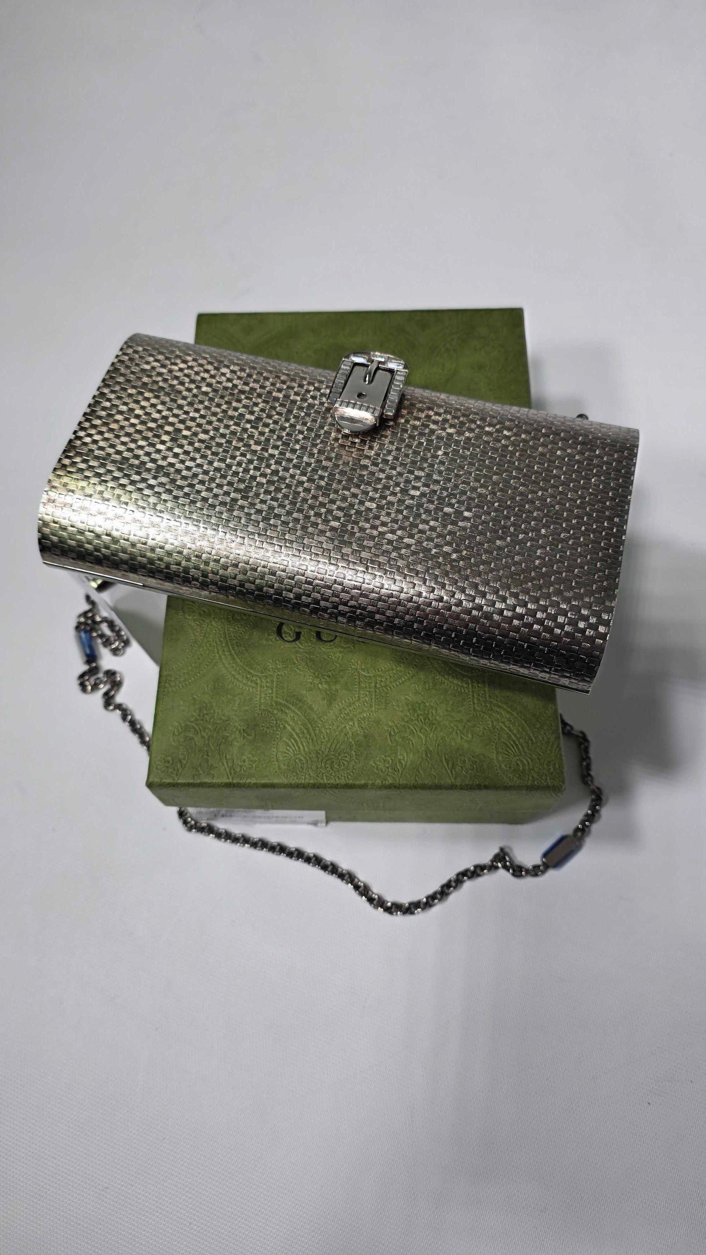 Gucci Silver Metal Shoulder Bag Silvery Size: *