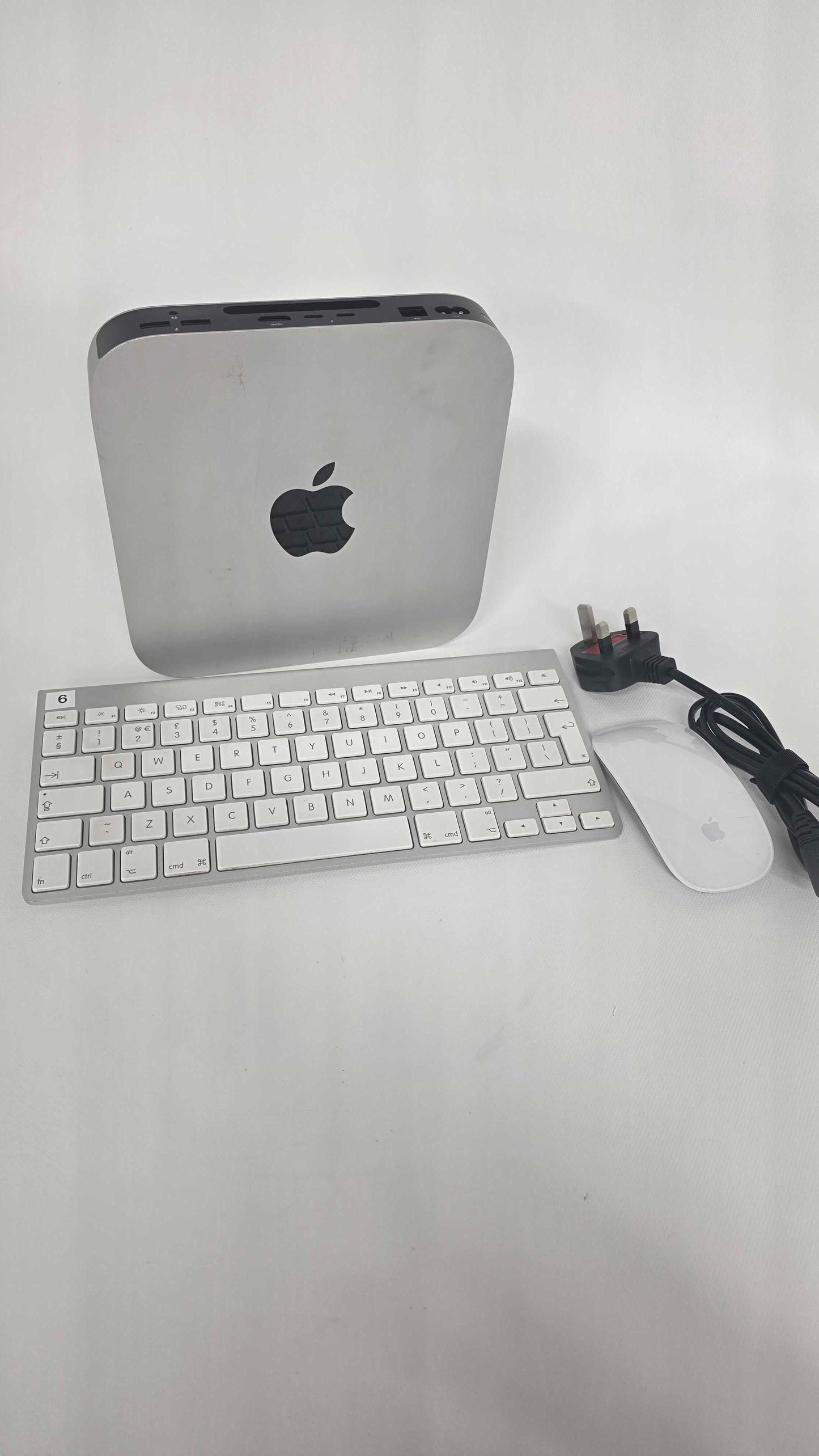 Mac Mini A2348 Size: 500Gb