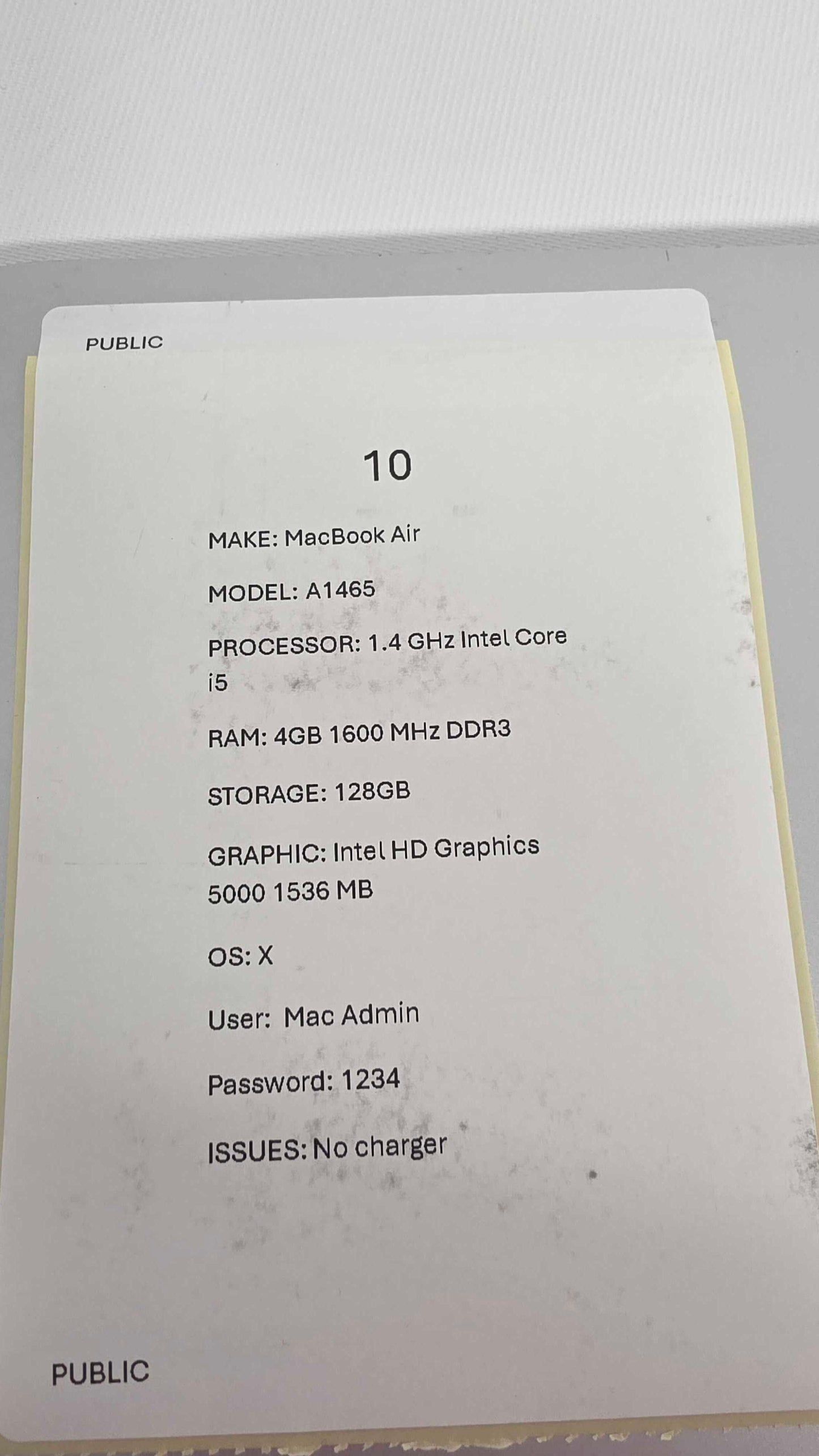 Macbook Air A1465 Size: 128Gb