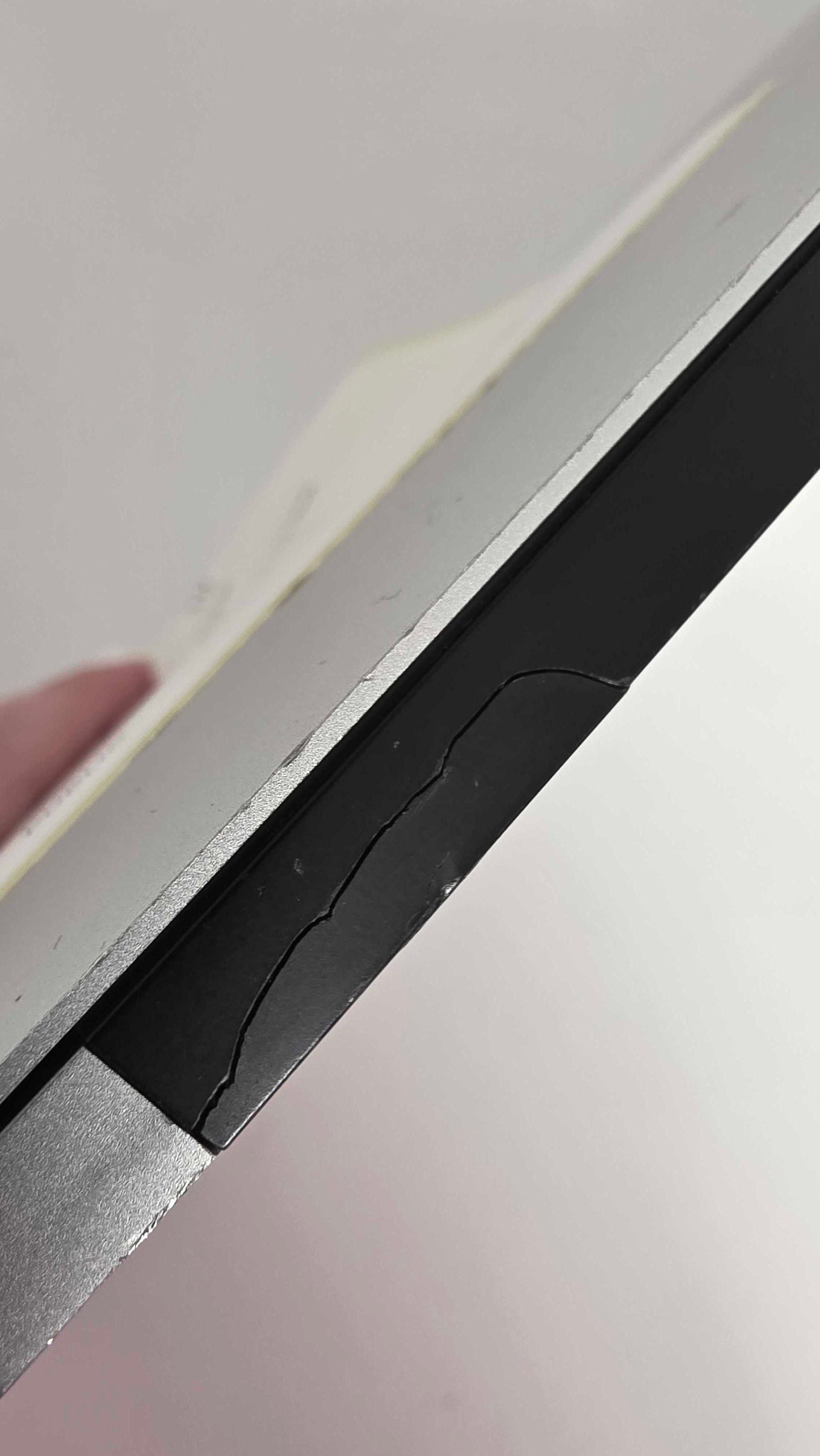 Macbook Air A1465 Size: 128Gb